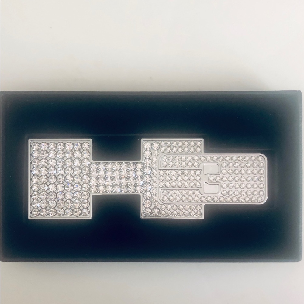 Crystallized Hummer 3 Logo